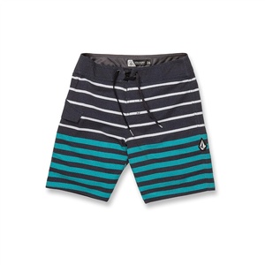 image:imageVolcom Boys Treader Scallop Mod Big KidsBlack
