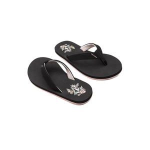 image:imageVolcom Big Kids Unisex Victor Flip Flop SandalBlack Vic
